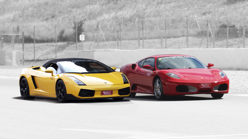 Conducir Ferrari en circuito